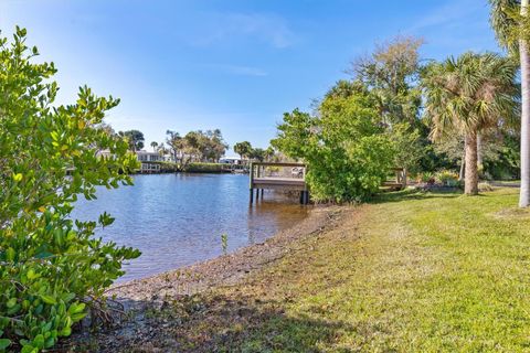 A home in PUNTA GORDA