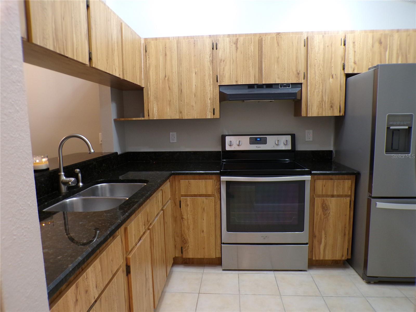 BELLE OAK VILLAS - Residential