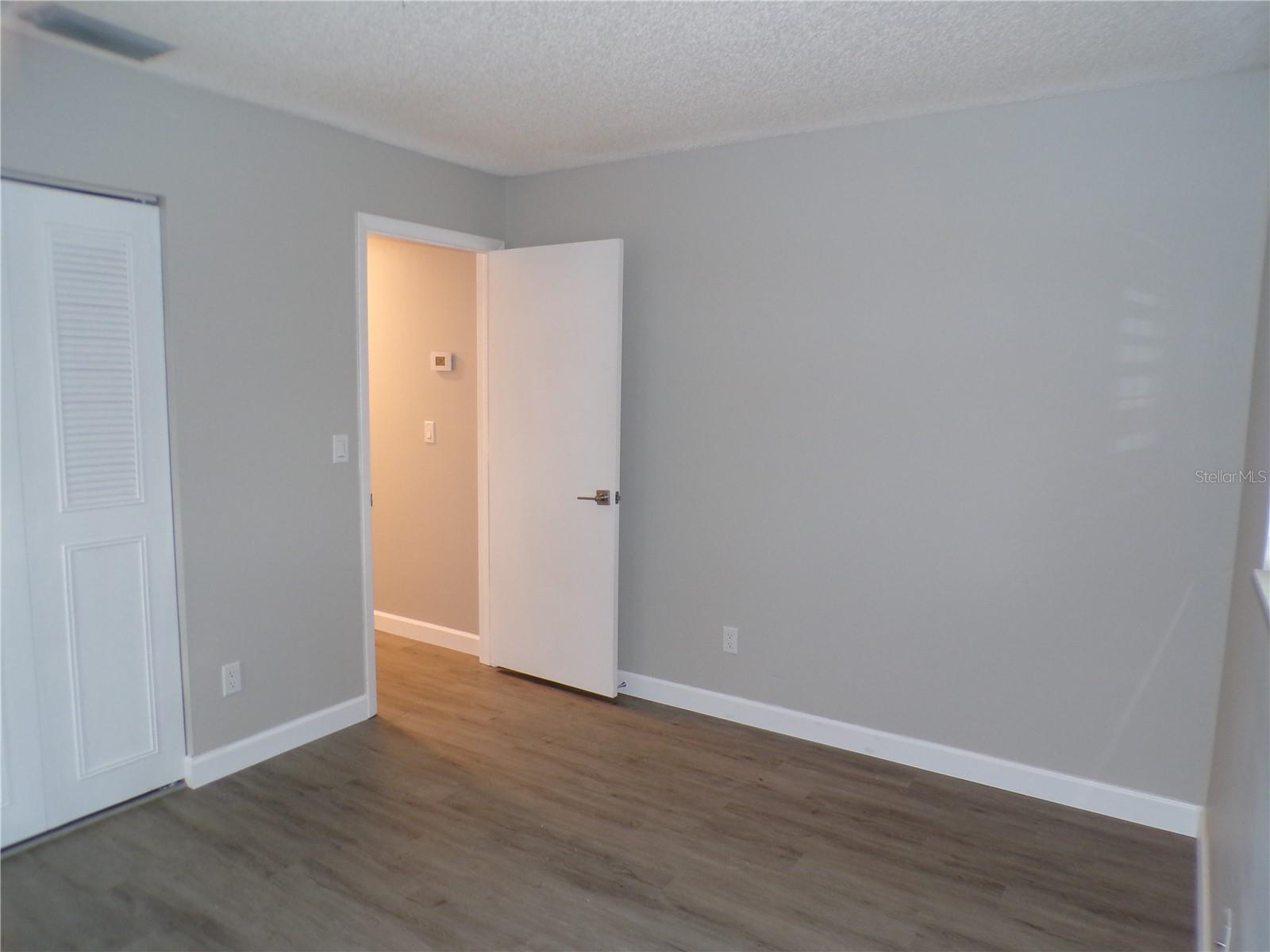 BELLE OAK VILLAS - Residential