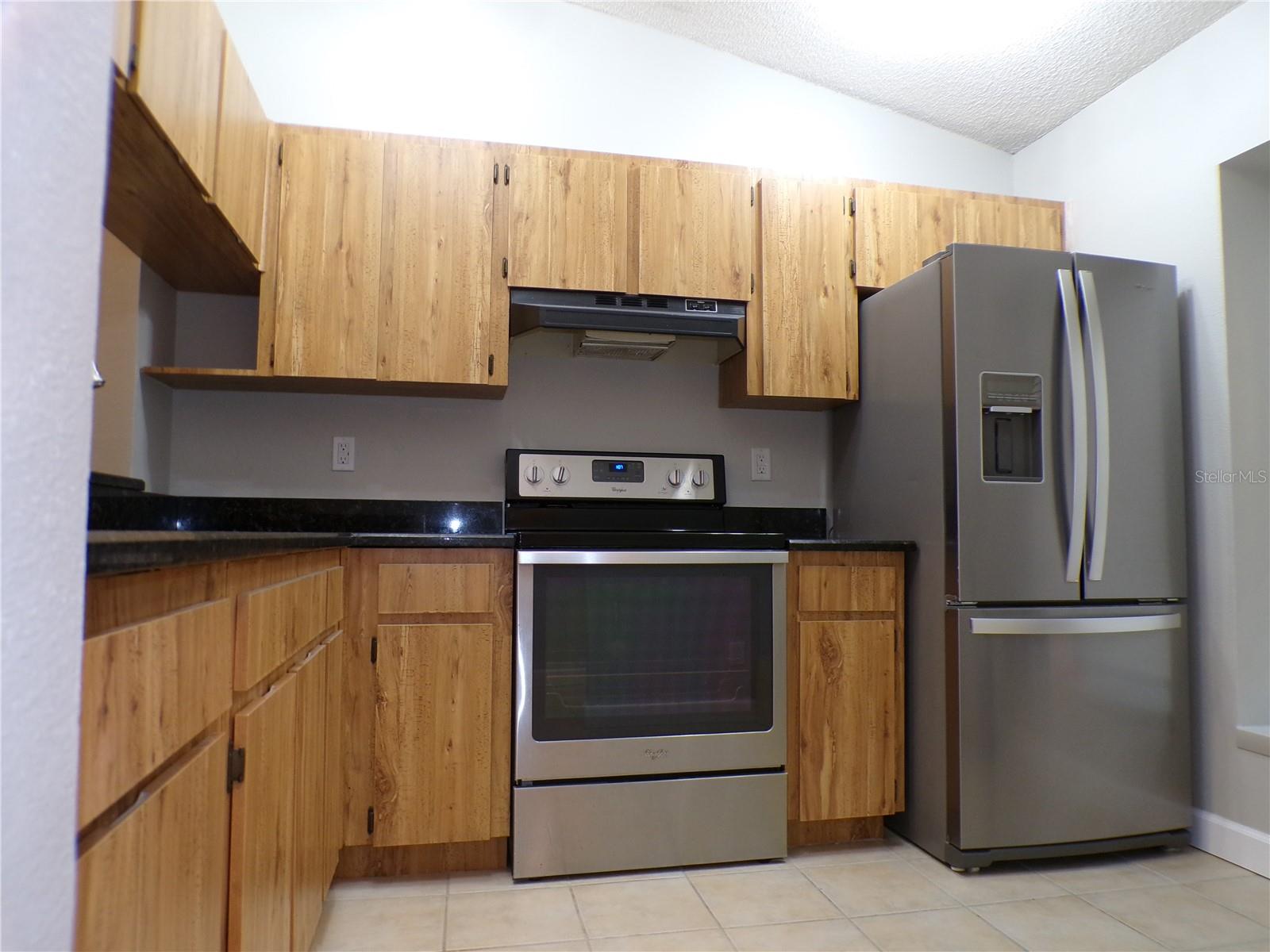 BELLE OAK VILLAS - Residential