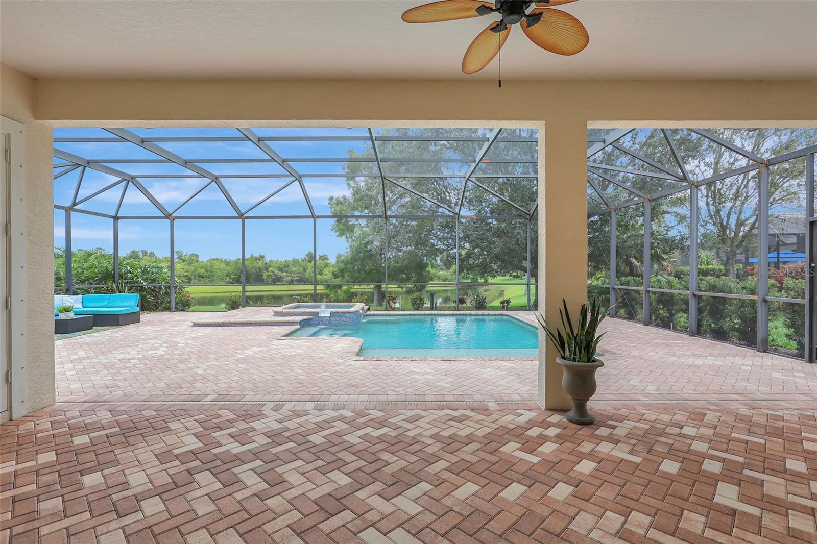 LAKEWOOD RANCH COUNTRY CLUB VILLAGE HH - Residential