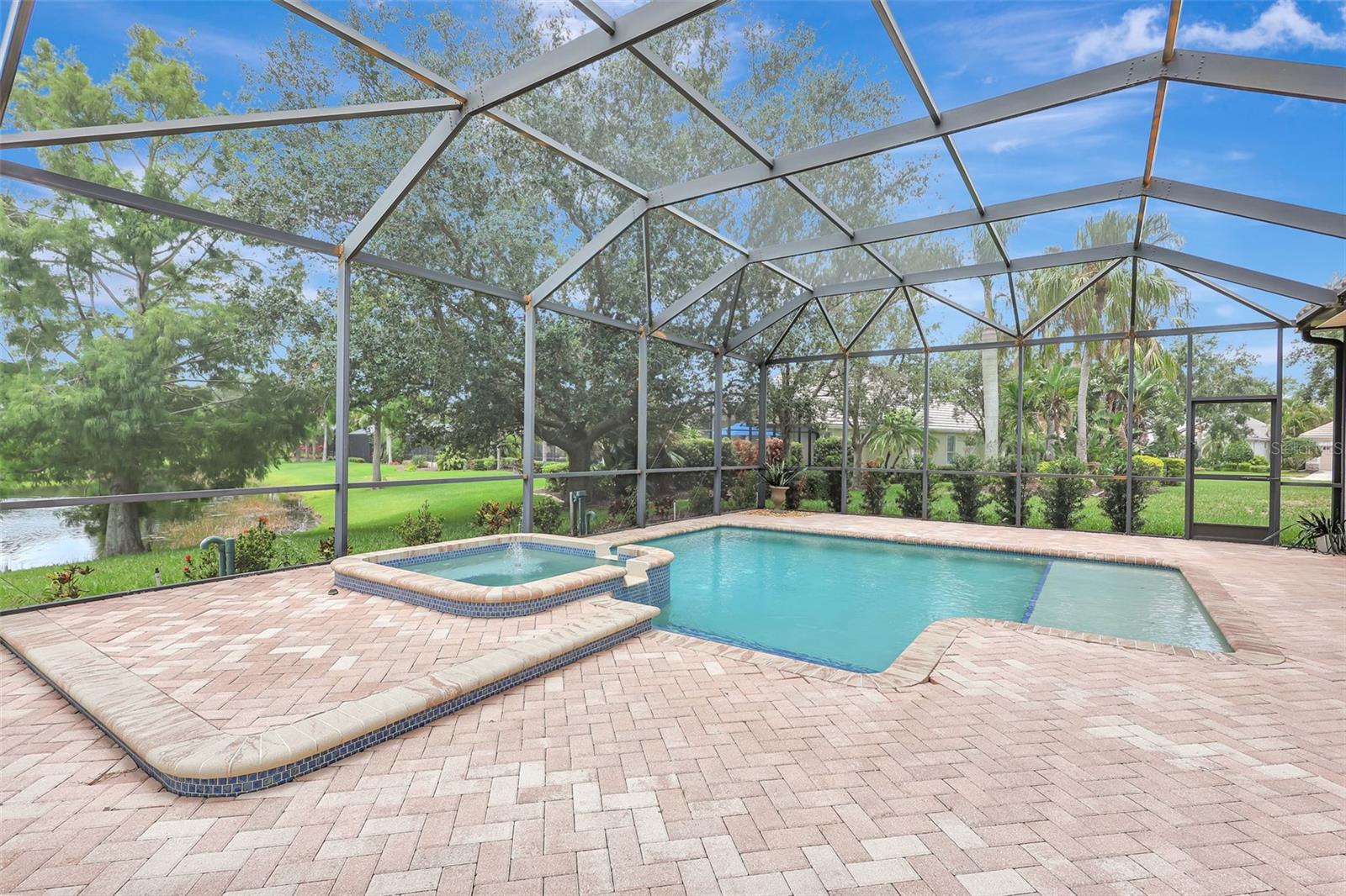 LAKEWOOD RANCH COUNTRY CLUB VILLAGE HH - Residential