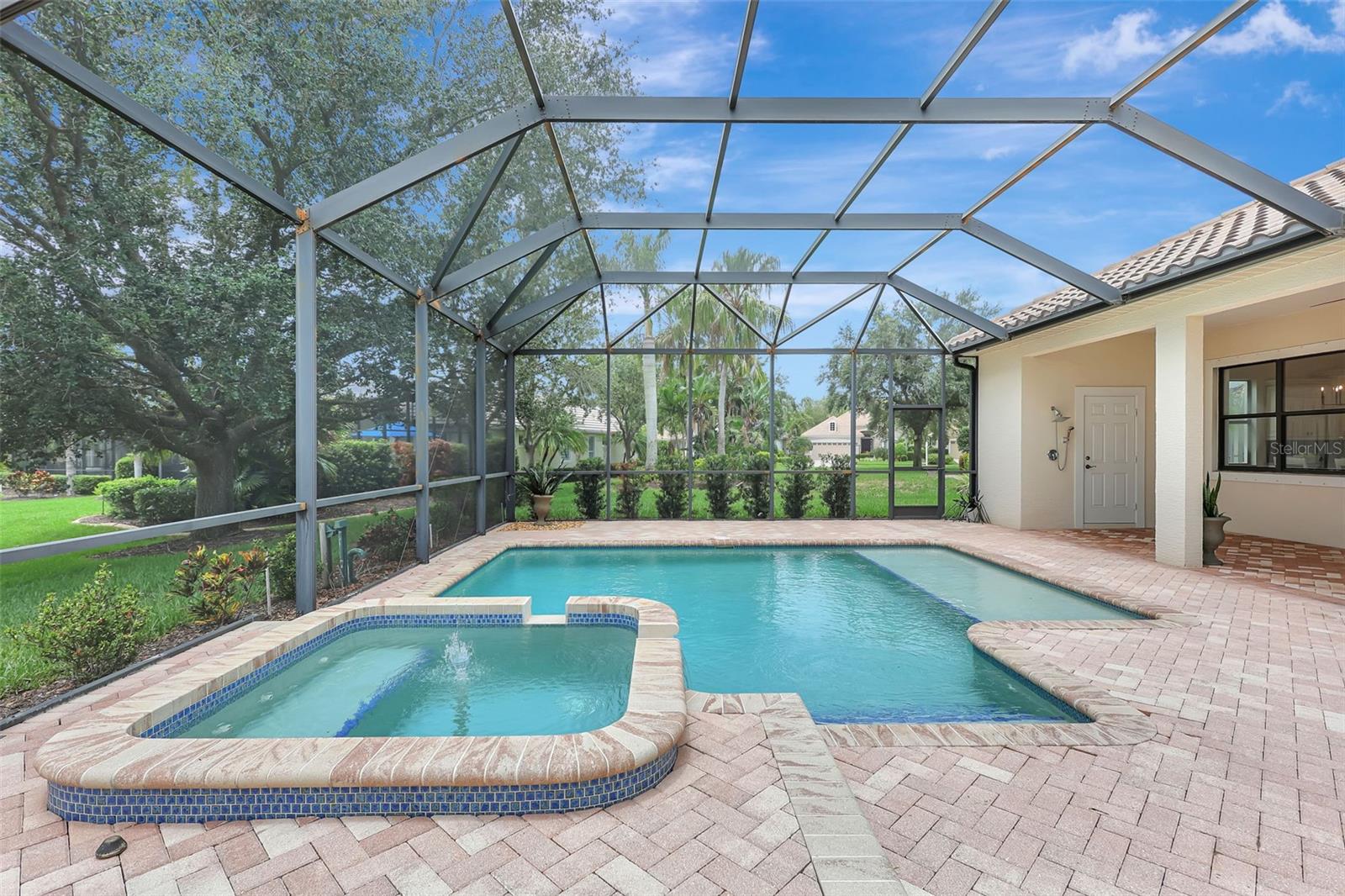 LAKEWOOD RANCH COUNTRY CLUB VILLAGE HH - Residential