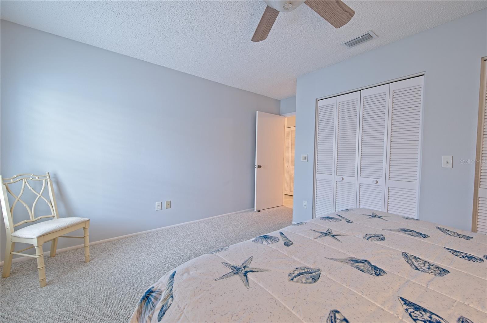 VILLAGE GREEN OF BRADENTON SEC 8 - Residential