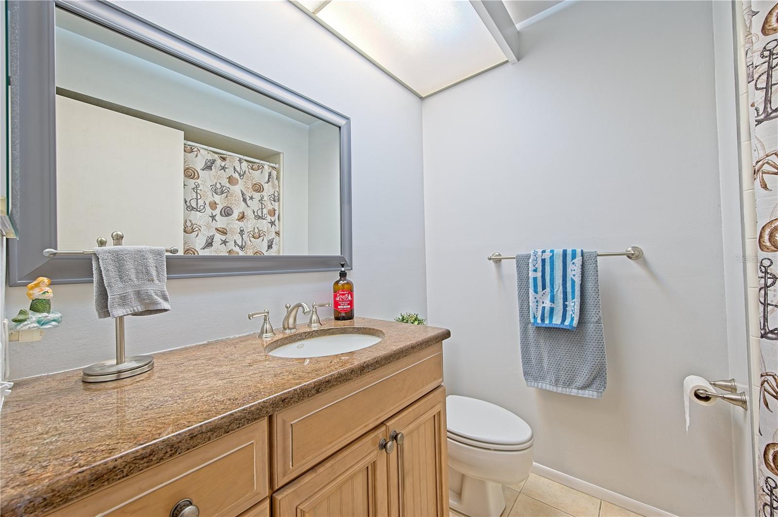 VILLAGE GREEN OF BRADENTON SEC 8 - Residential