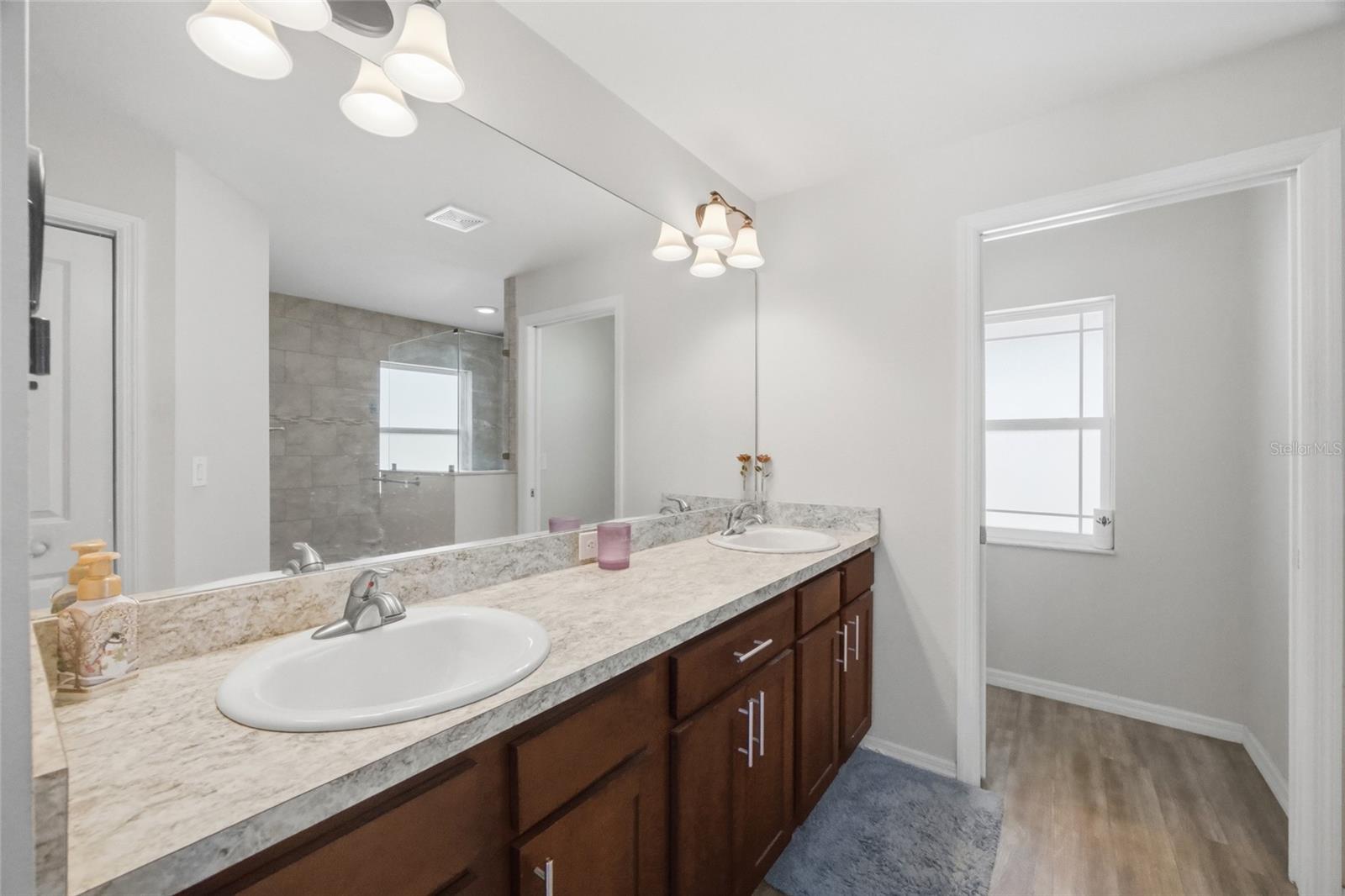 ROWES WOODS UNREC - Residential