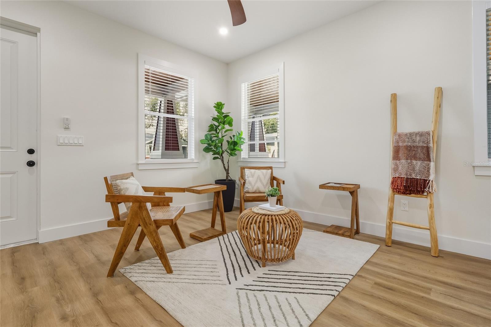 RIVERBEND MANOR - Residential Lease