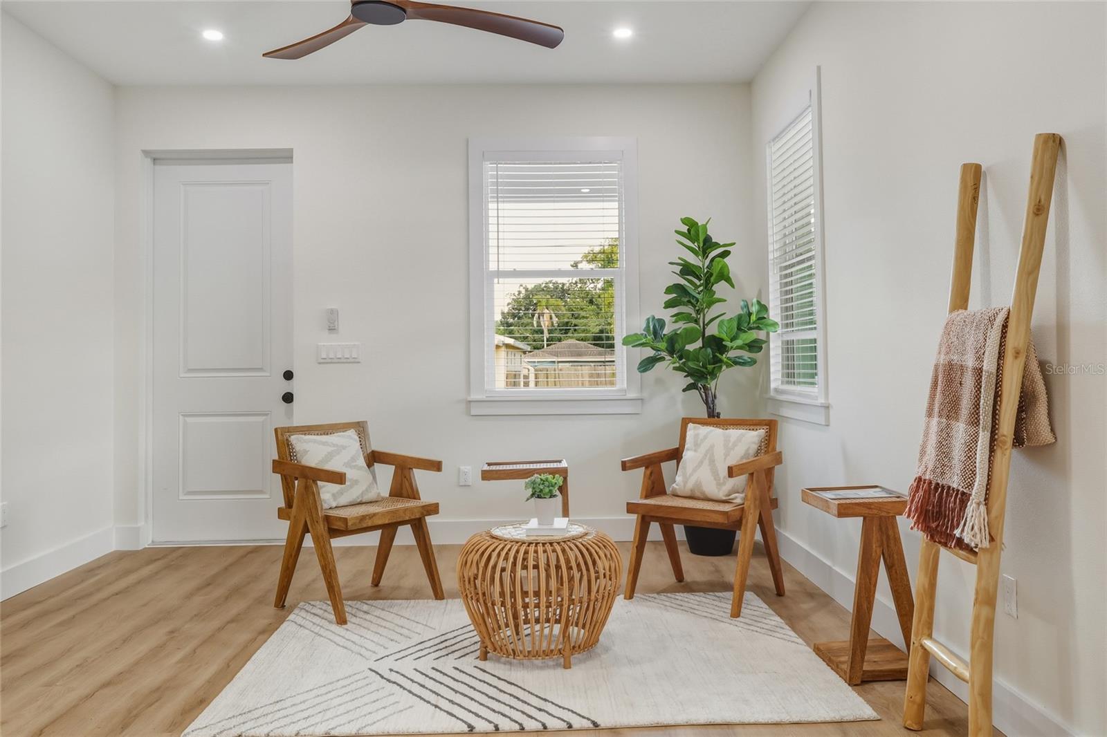 RIVERBEND MANOR - Residential Lease