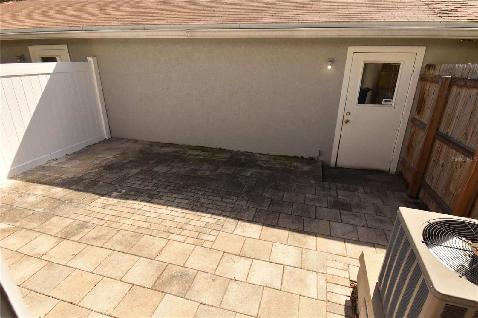 THE TWNHS OF TOWNSHIP N COUNT - Residential