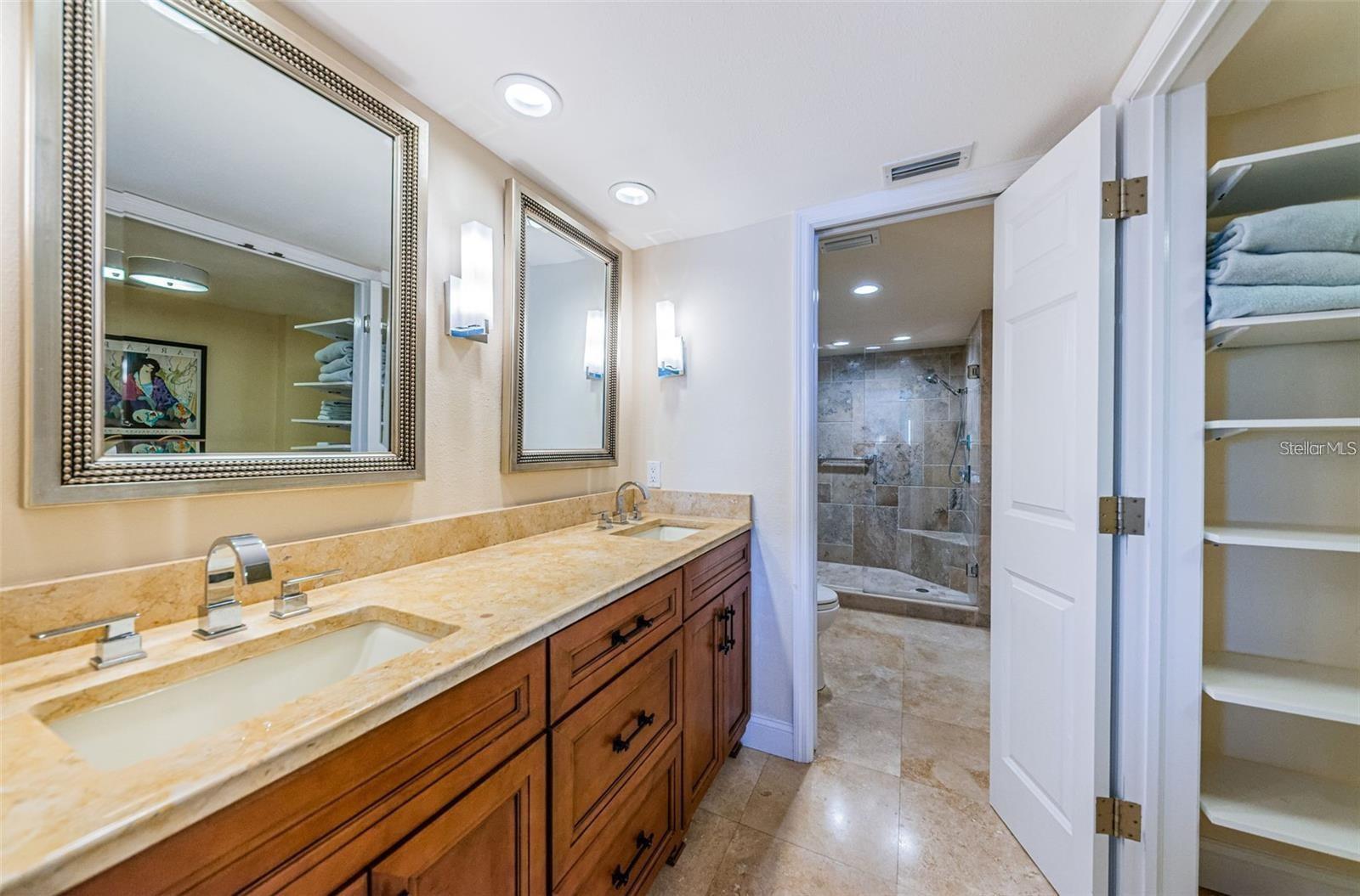 HARBORAGE CONDO CLEARWATER - Residential