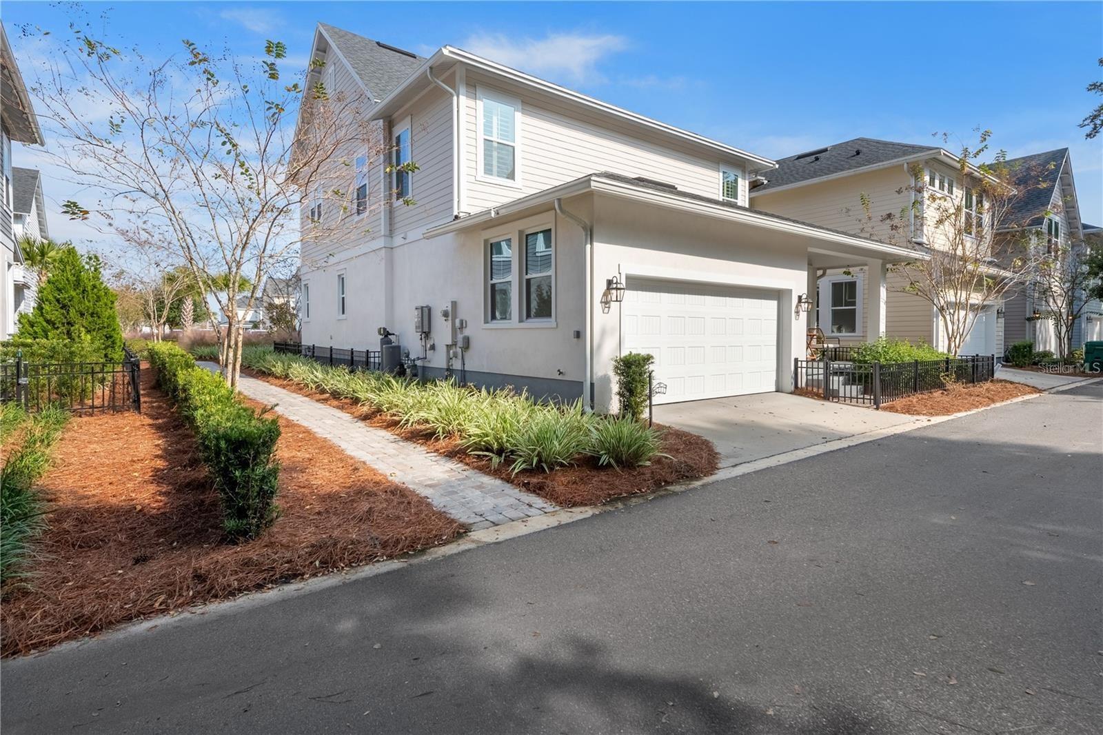 OAKLAND PARK - Residential Lease