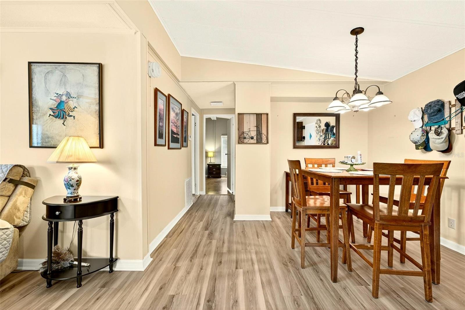 LEESBURG EAST COACHWOOD COLONY ADD 01 - Residential