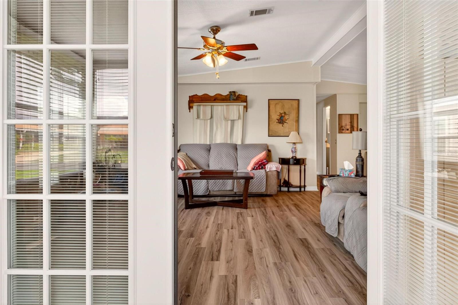 LEESBURG EAST COACHWOOD COLONY ADD 01 - Residential