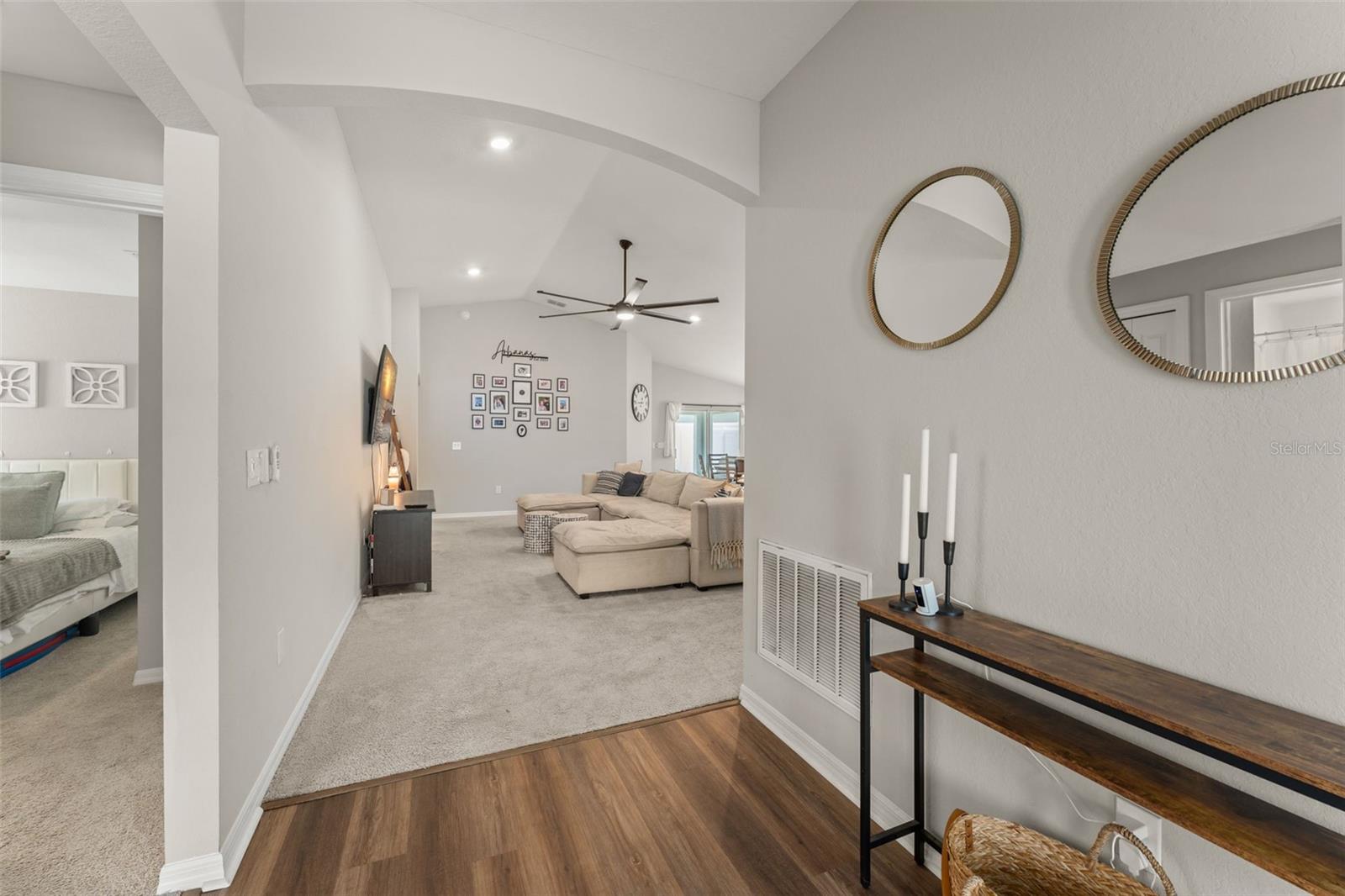 GENEVA LNDGS PH 1 - Residential