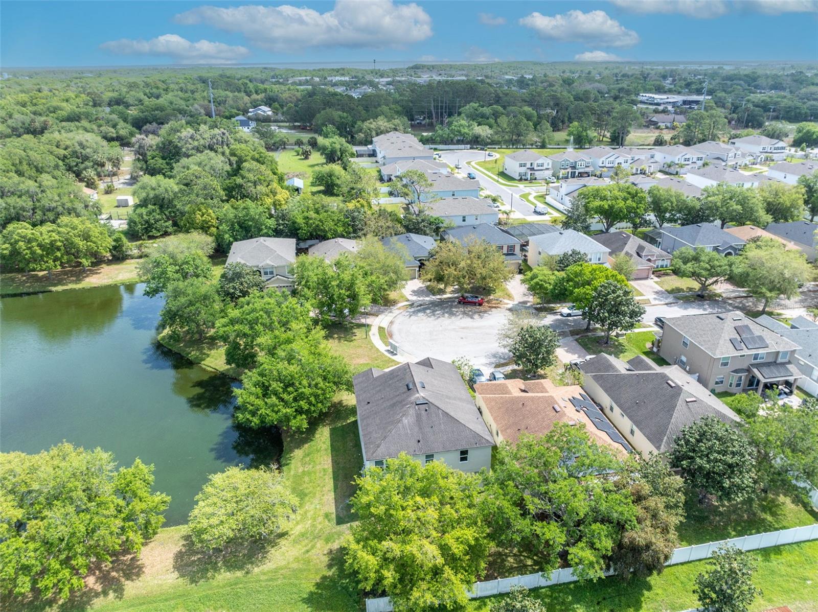 LANSDOWNE - Residential