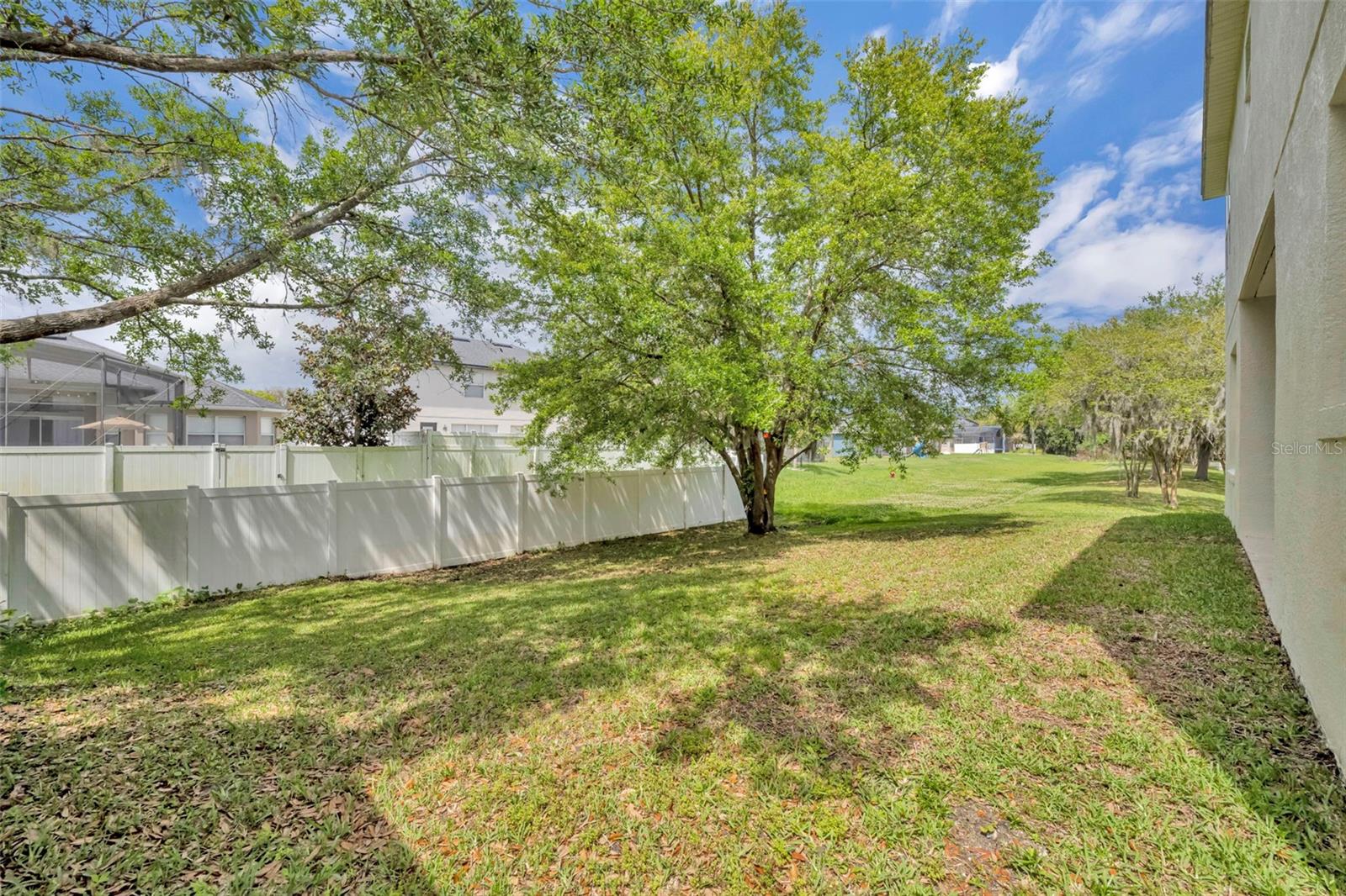 LANSDOWNE - Residential