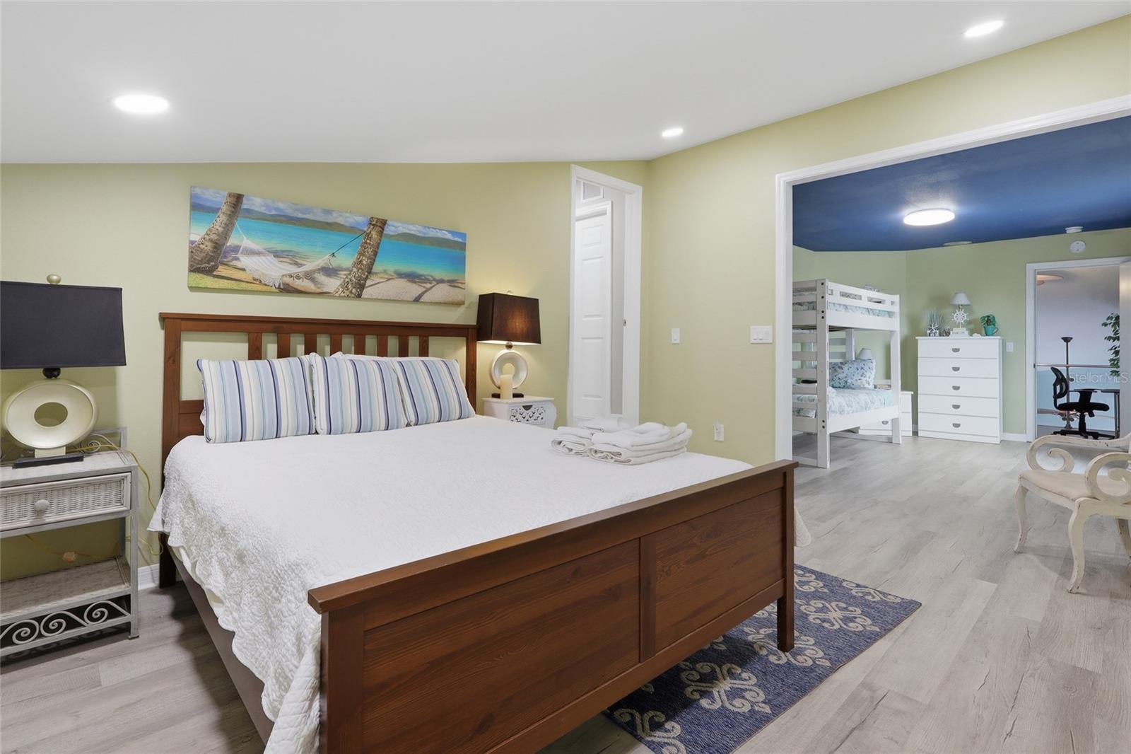 INDIAN SANDS CONDO - Residential