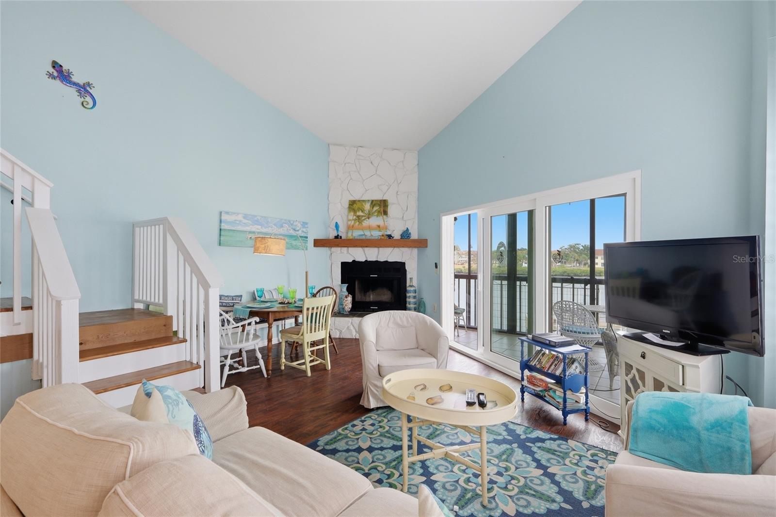 19937 GULF BOULEVARD B3
