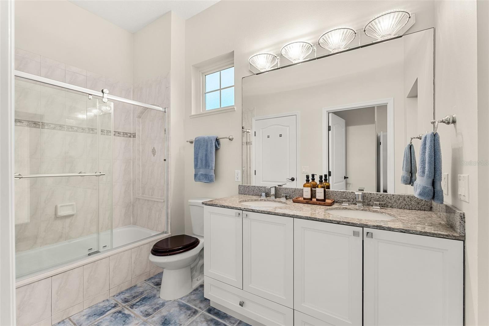 PLANTATION PH 01 - Residential