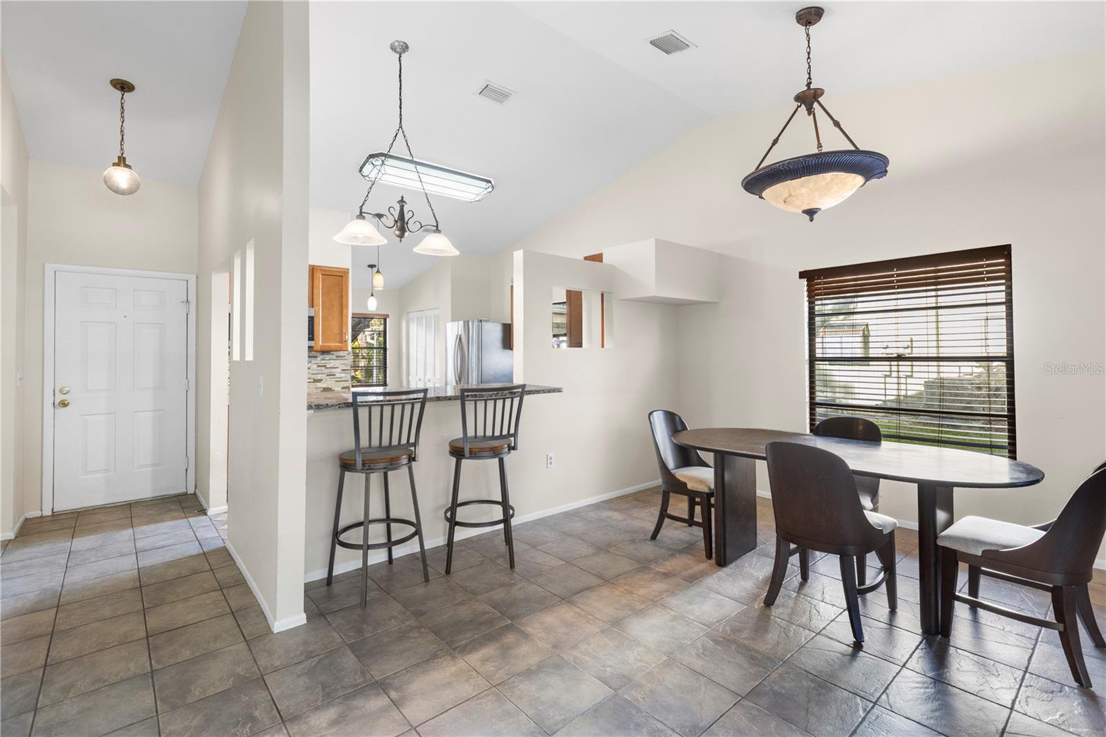 BARRINGTON WOODS - Residential