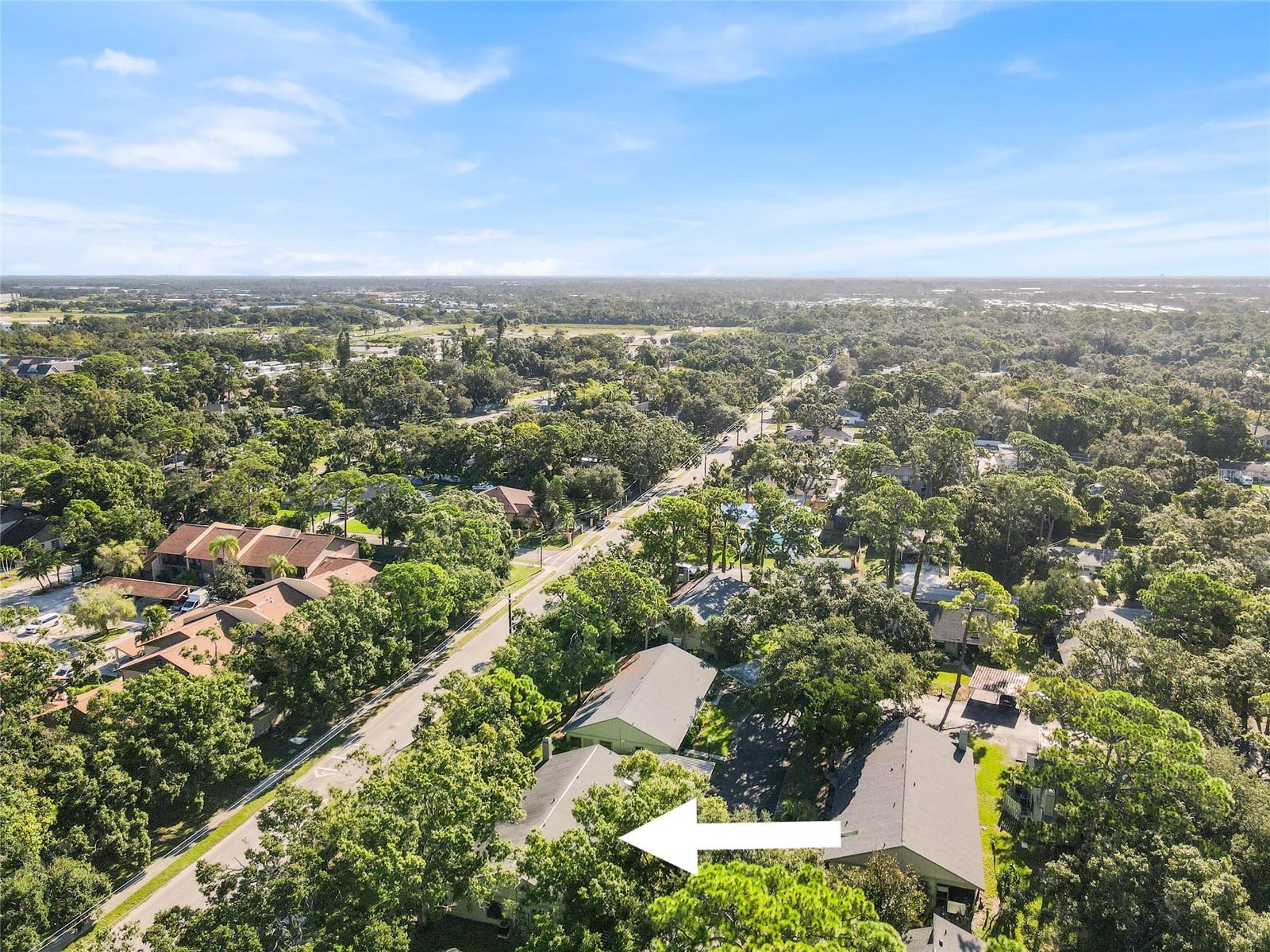 BARRINGTON WOODS - Residential