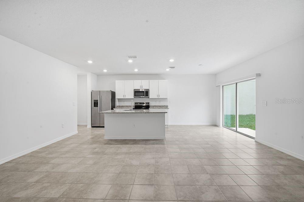 13237 TROPICAL BREEZE WAY