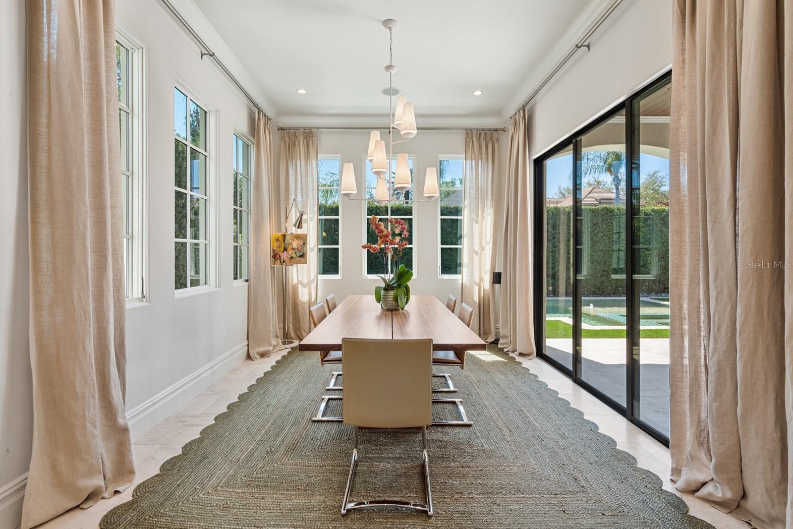 WINDSONG ELIZABETHS WALK 43/81 - Residential