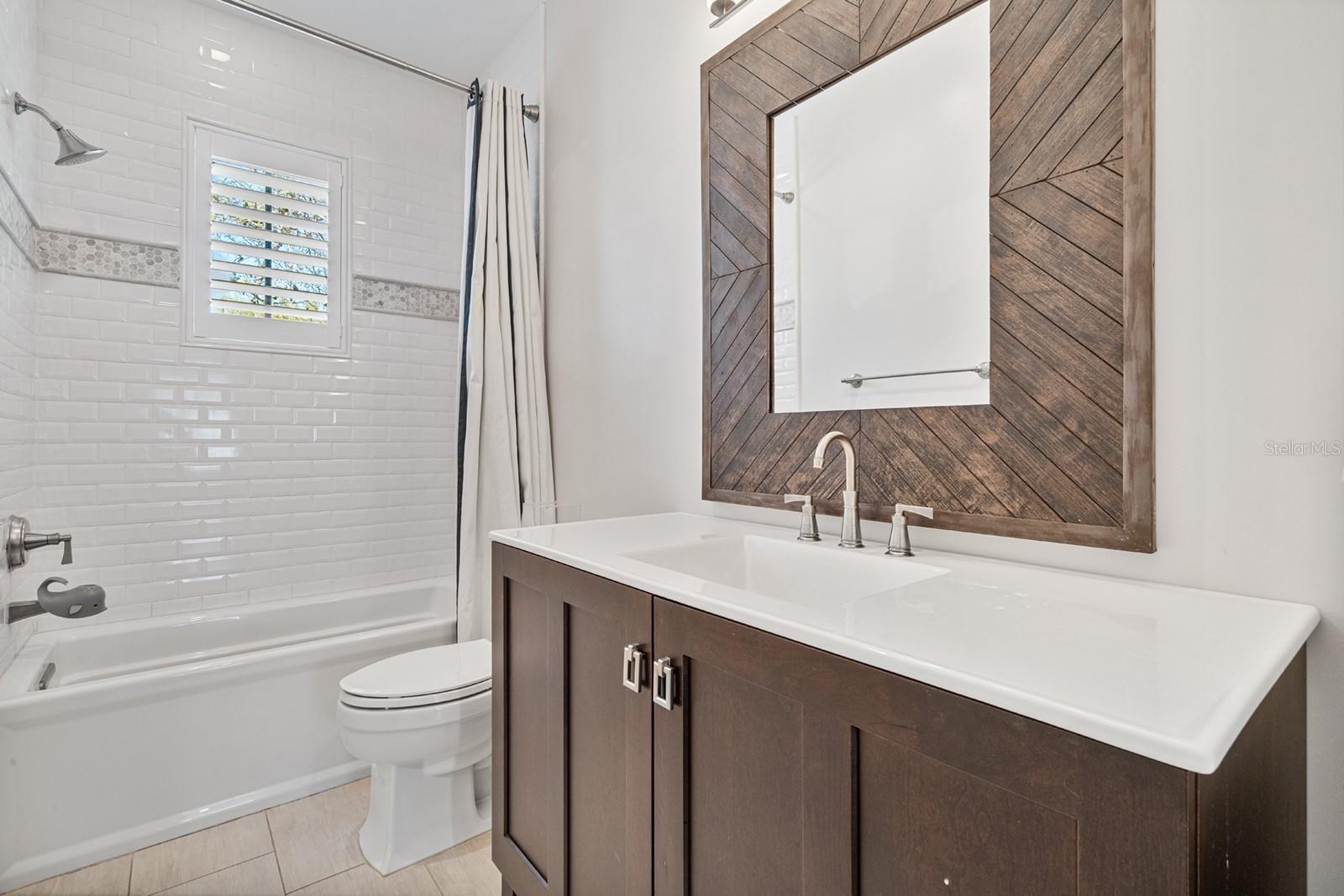 WINDSONG ELIZABETHS WALK 43/81 - Residential