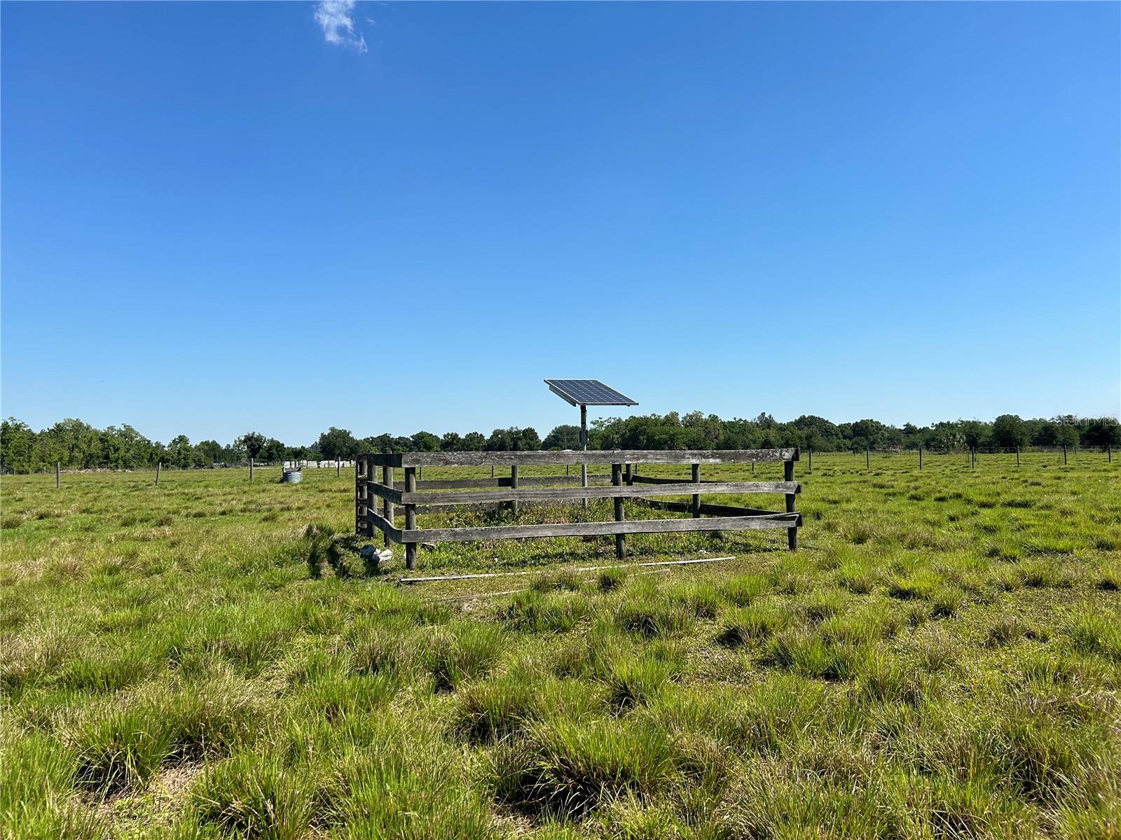 STARK ESTATES - Land