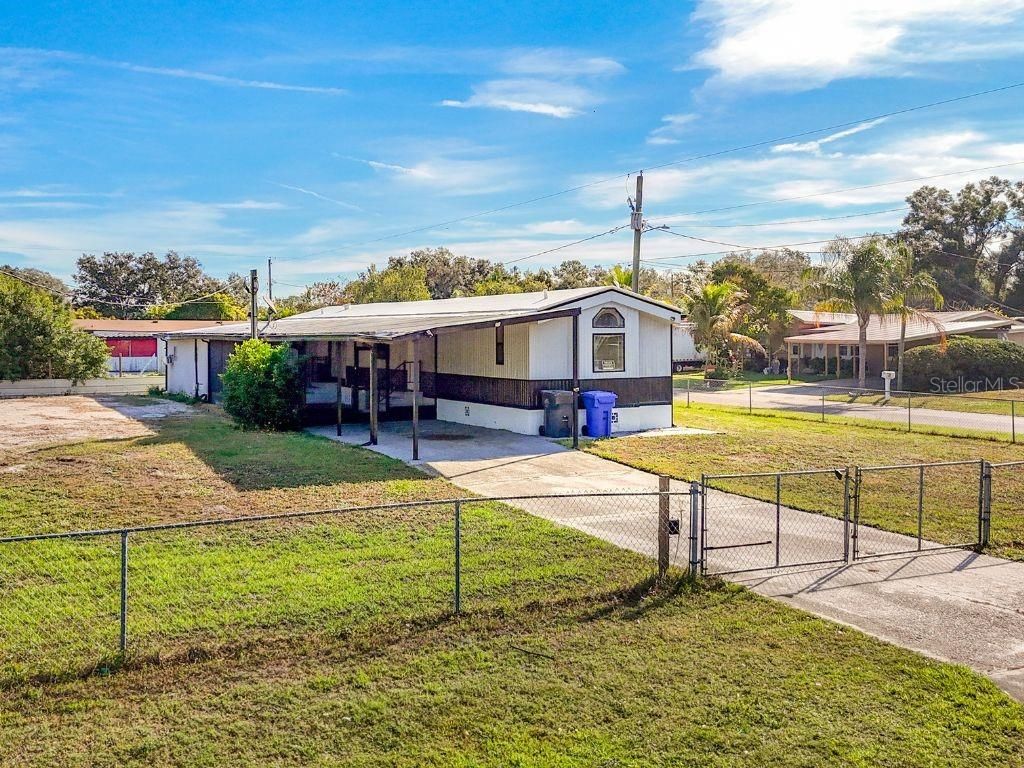 Photo of 4907 Dacca Drive, Tampa, FL 33619 (MLS # S5140104)