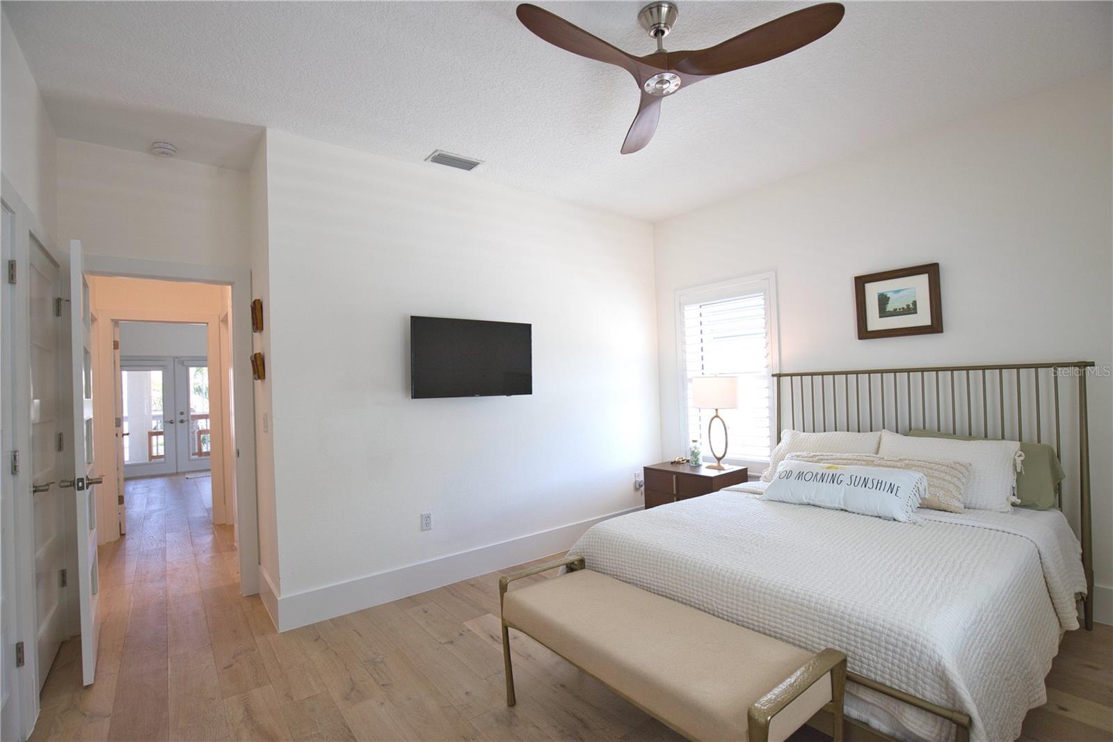 SAINT ARMANDS DIV JOHN RINGLING ESTATES - Residential