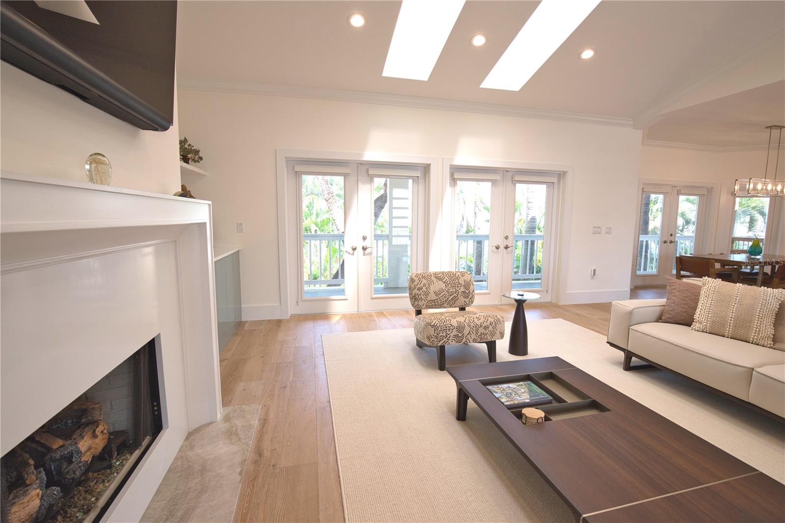 SAINT ARMANDS DIV JOHN RINGLING ESTATES - Residential