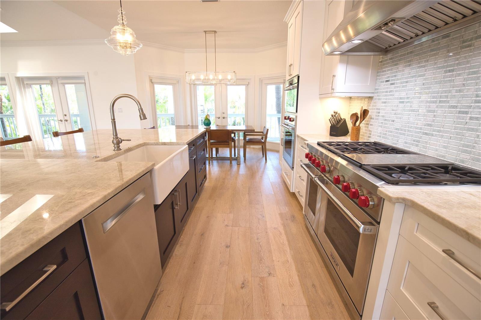 SAINT ARMANDS DIV JOHN RINGLING ESTATES - Residential