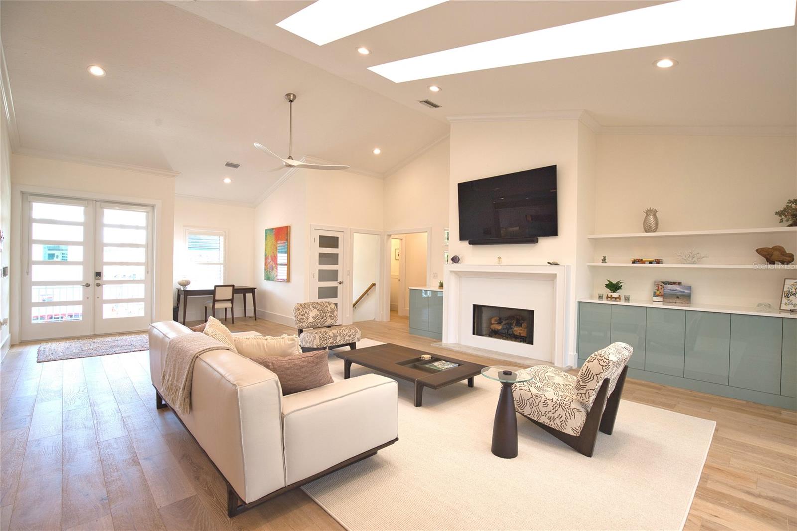 SAINT ARMANDS DIV JOHN RINGLING ESTATES - Residential