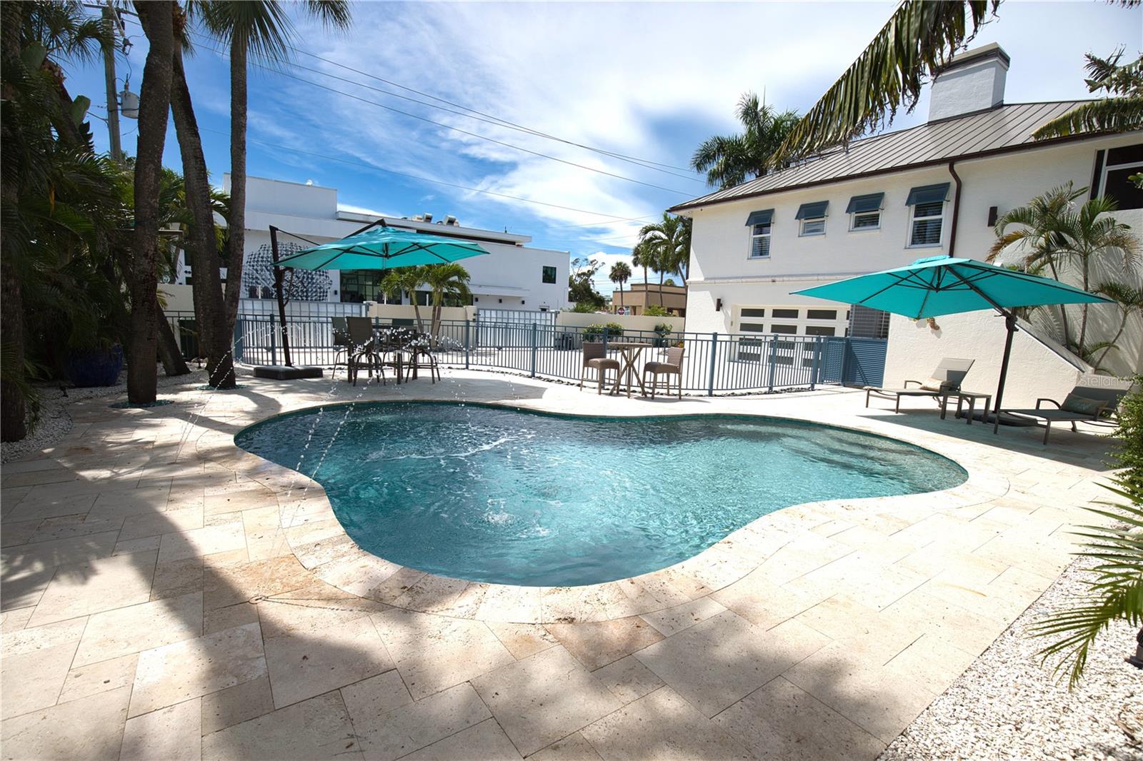 SAINT ARMANDS DIV JOHN RINGLING ESTATES - Residential