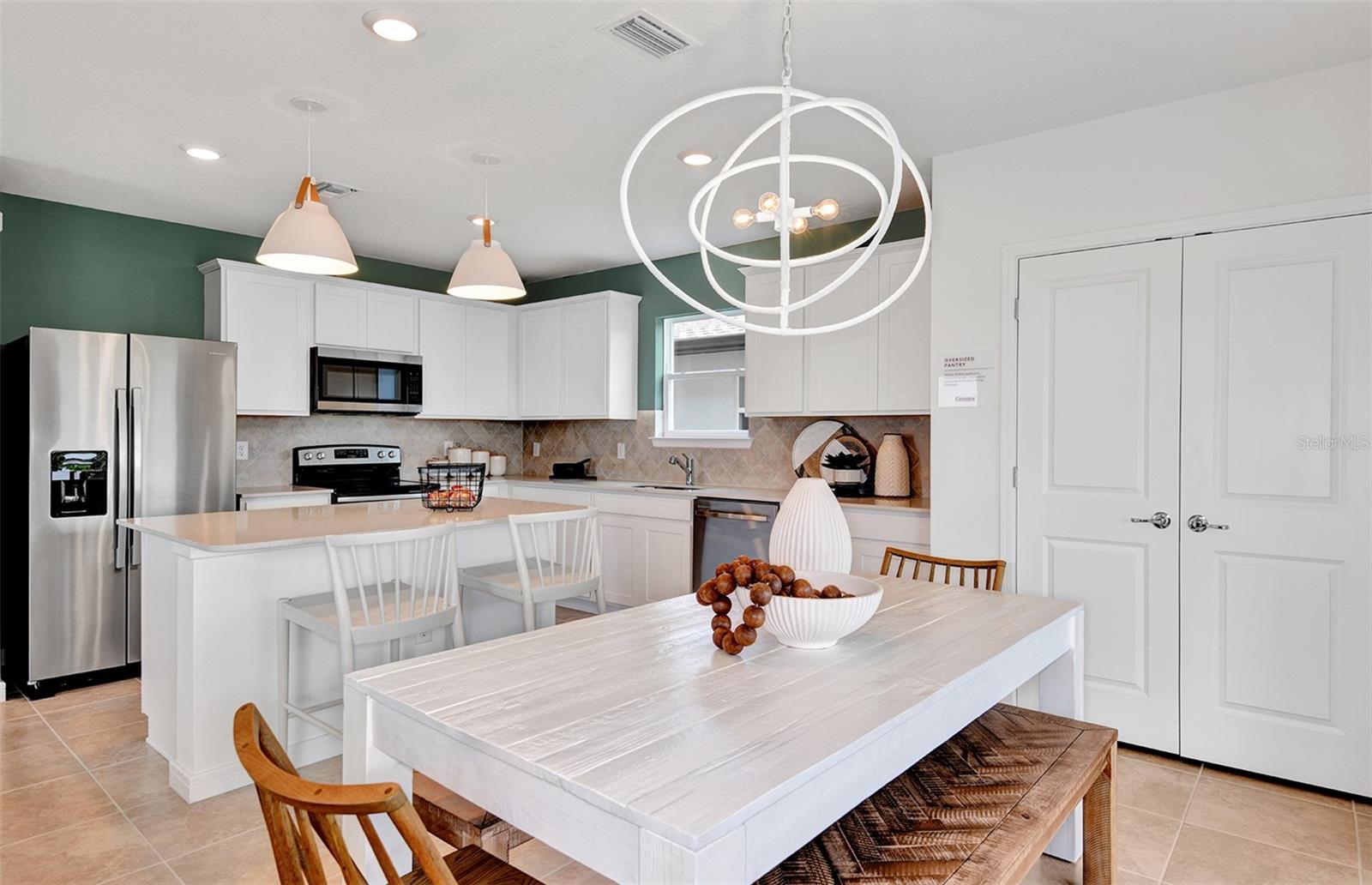 ISLES AT BAYVIEW - Residential