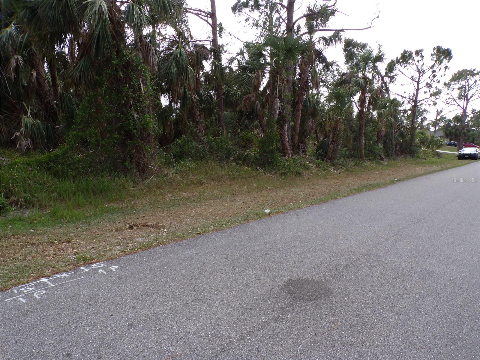 PORT CHARLOTTE SUB 05 - Land