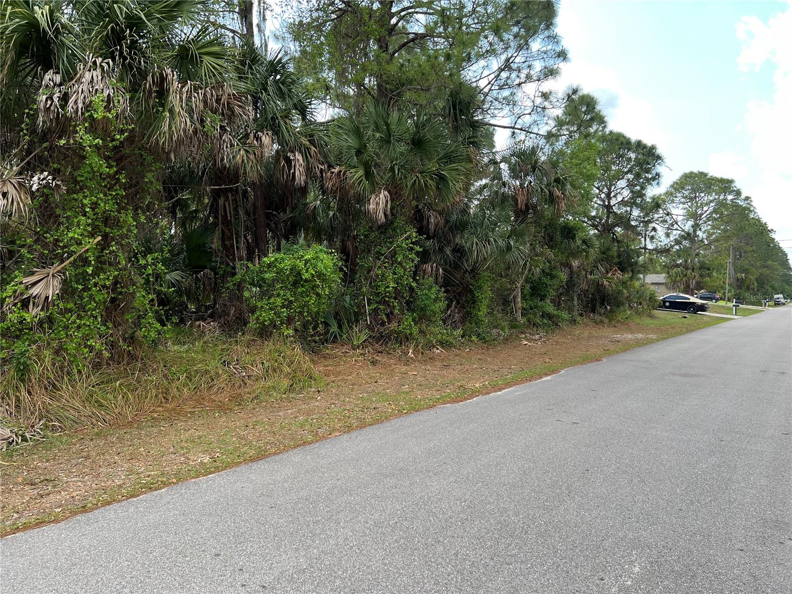 PORT CHARLOTTE SUB 05 - Land