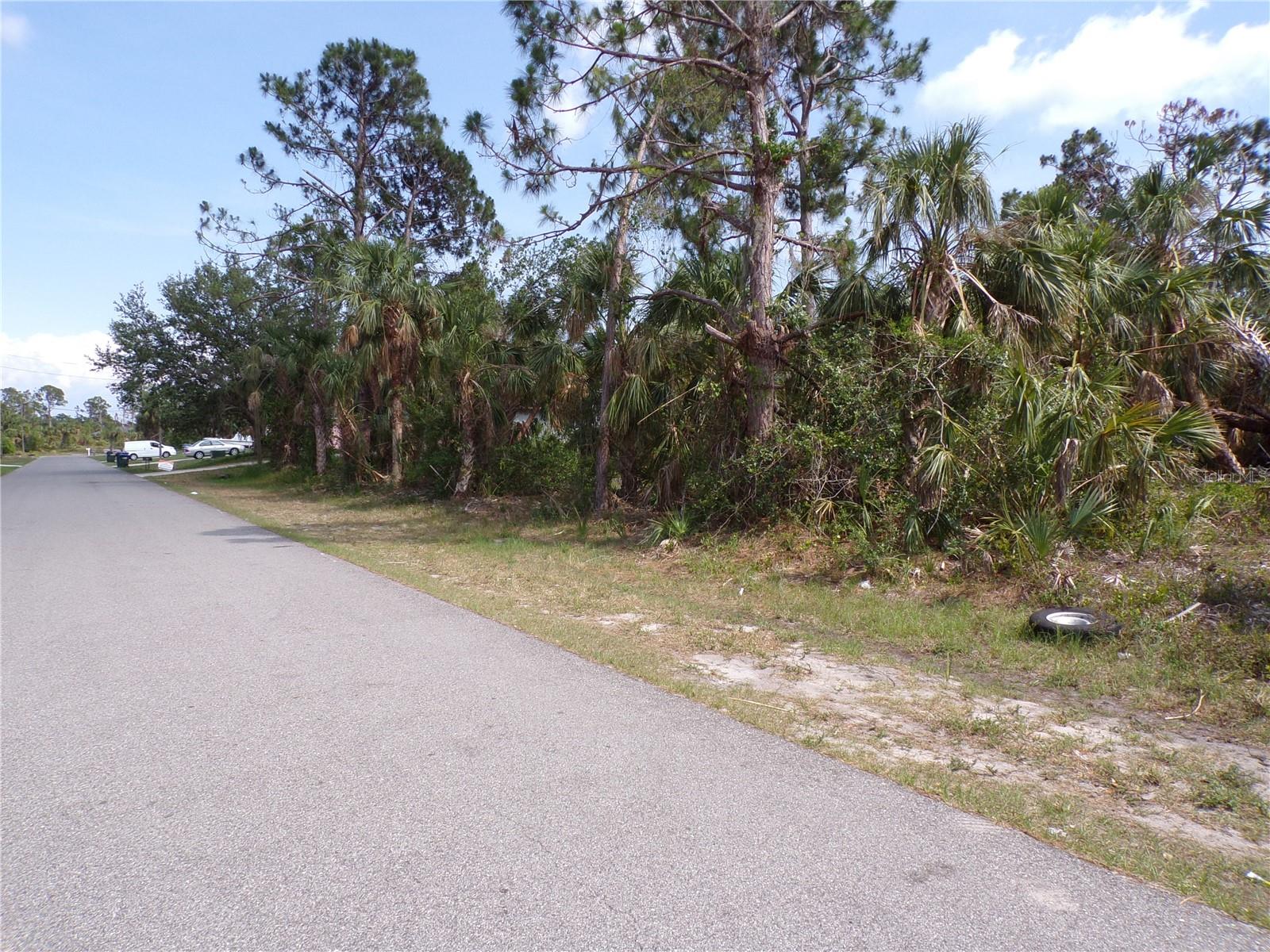 PORT CHARLOTTE SUB 05 - Land