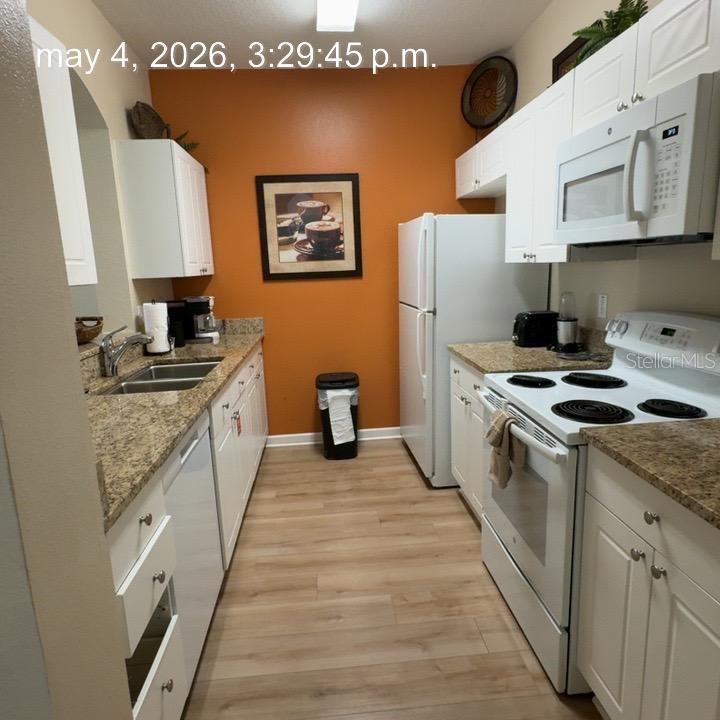 8107 COCONUT PALM WAY 201