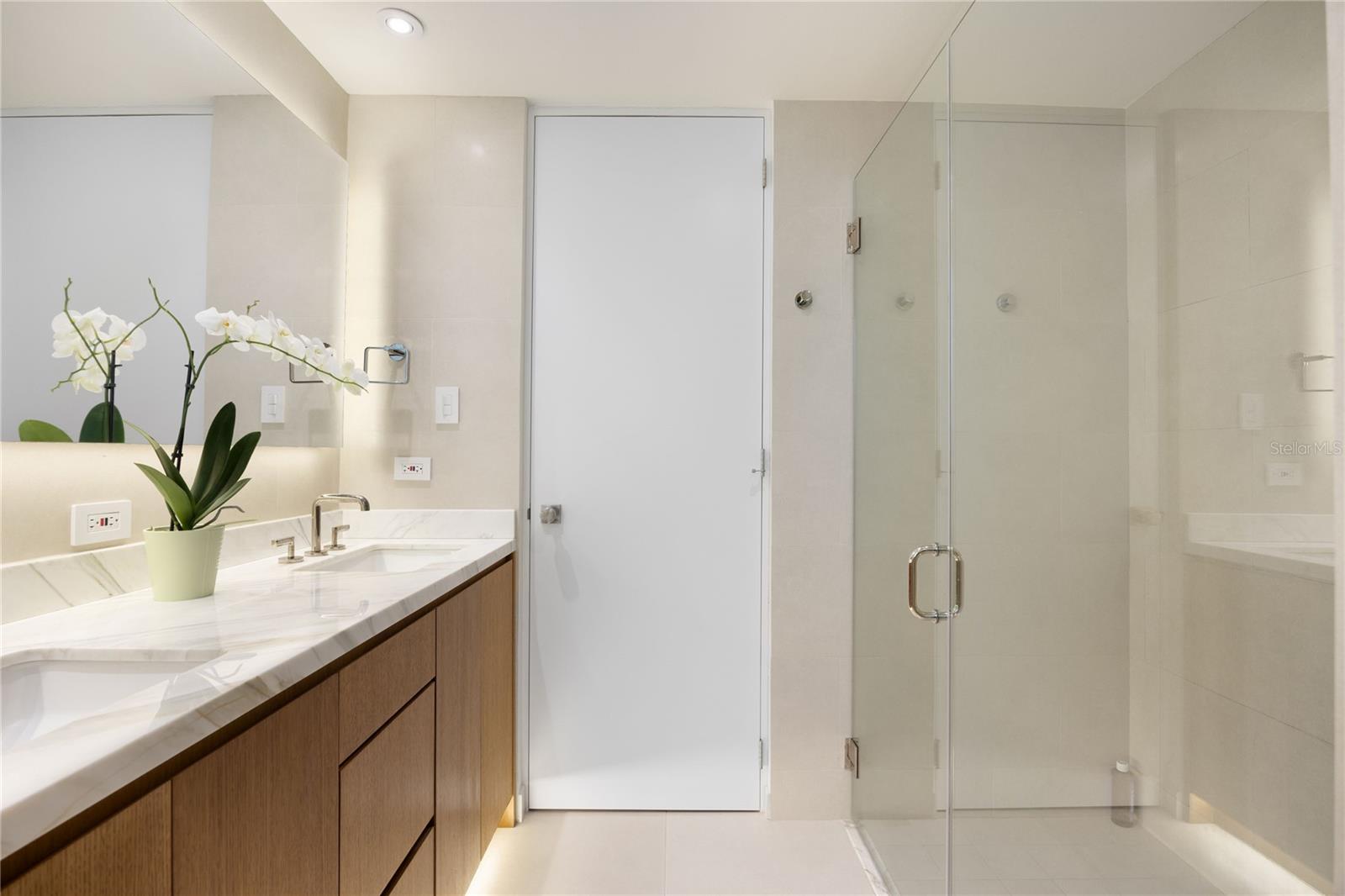 CONDADO - Residential