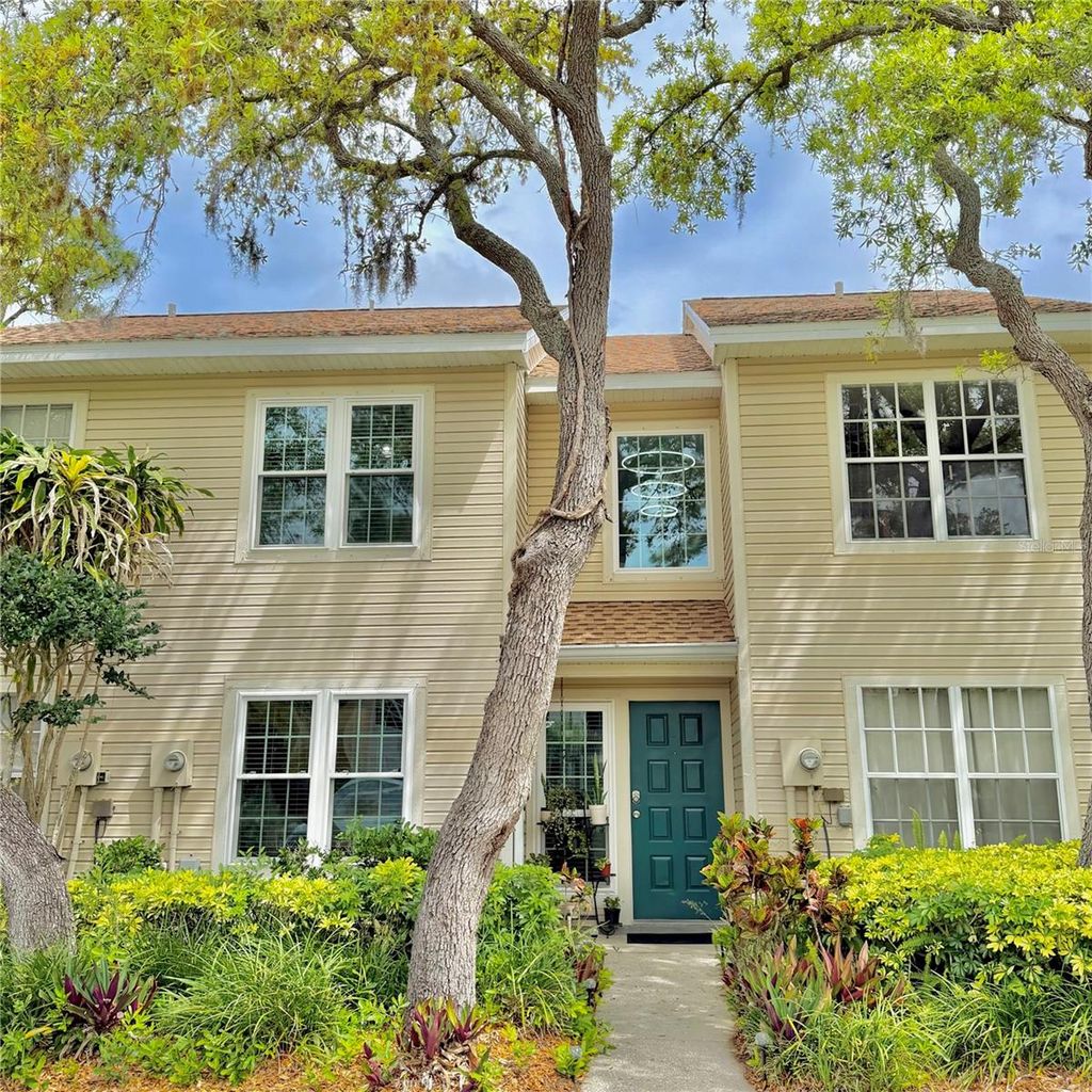 Photo of 2122 Clover Hill Road, Palm Harbor, FL 34683 (MLS # W7885061)