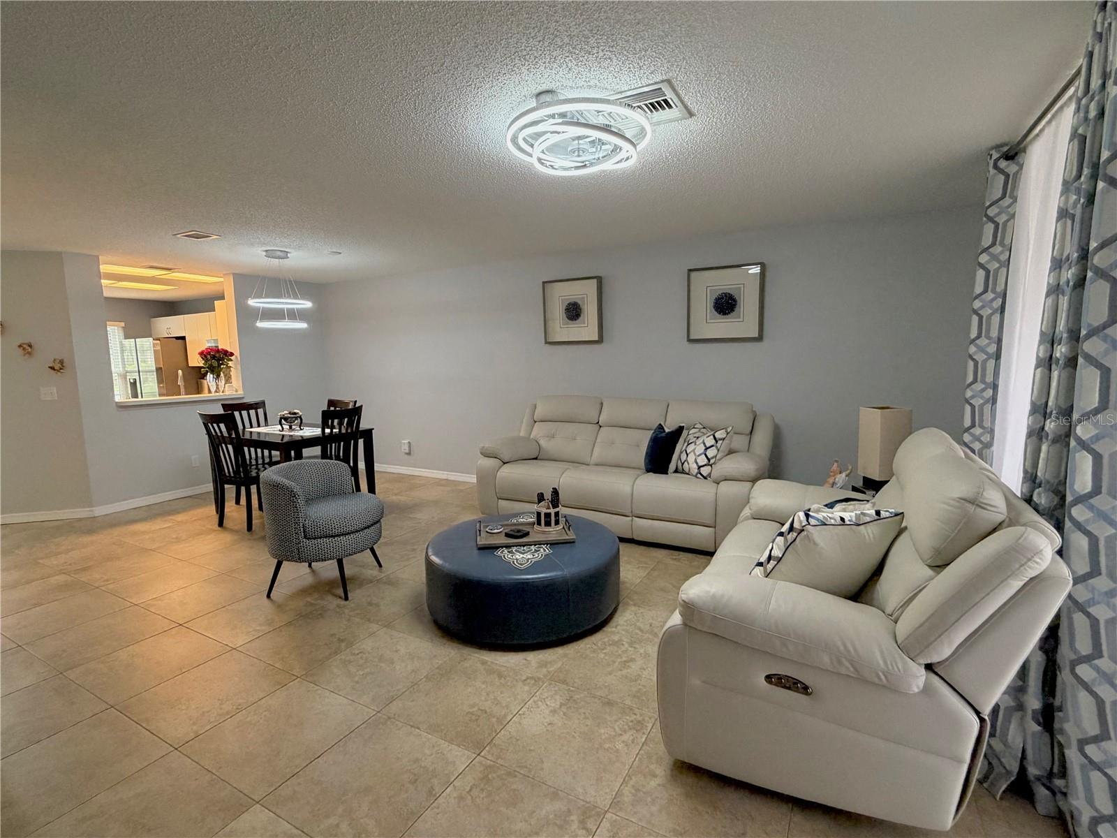 COURTYARDS 1 AT GLENEAGLES - Residential