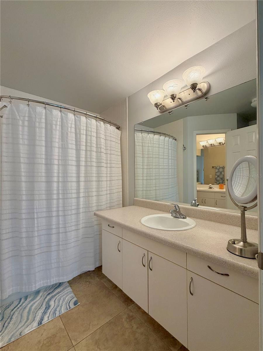 COURTYARDS 1 AT GLENEAGLES - Residential