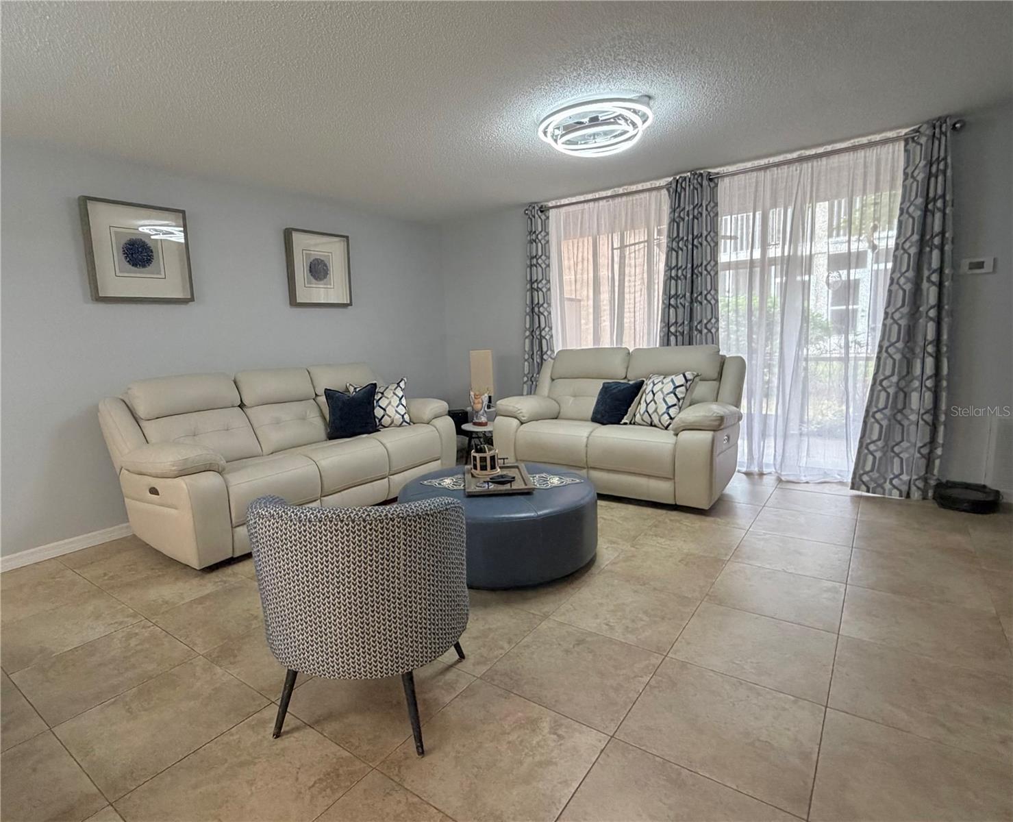 COURTYARDS 1 AT GLENEAGLES - Residential