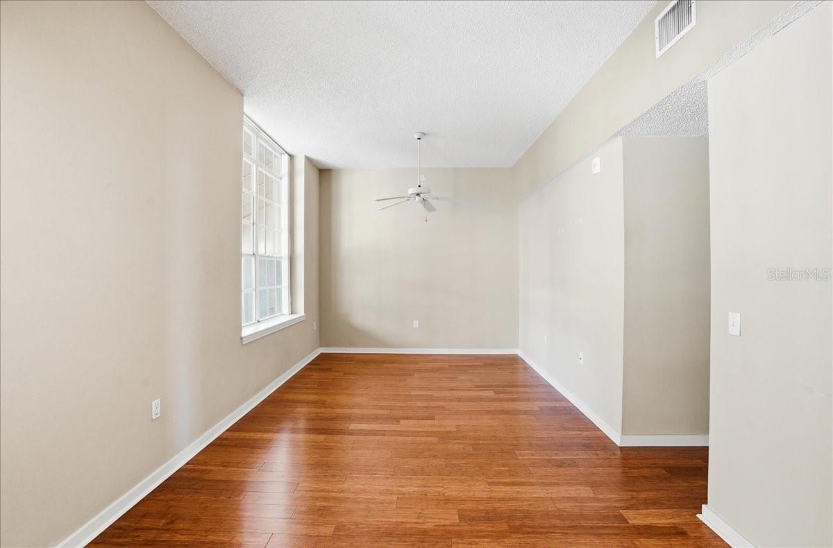 701 MIRROR LAKE CONDO - Residential Lease