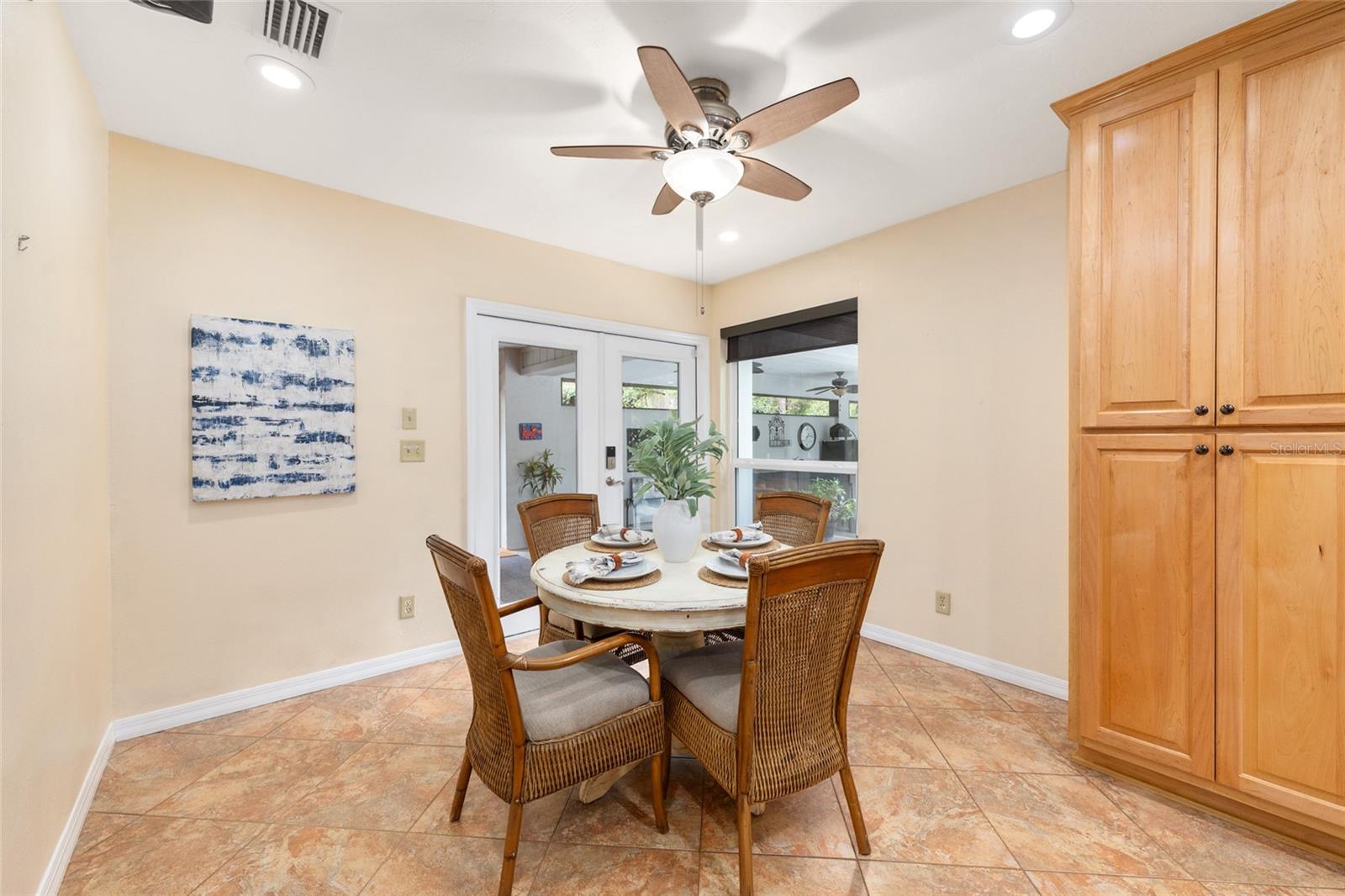 KENWOOD - Residential