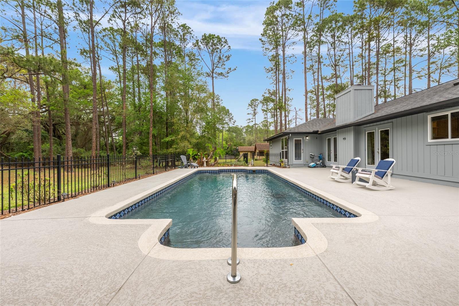 KENWOOD - Residential