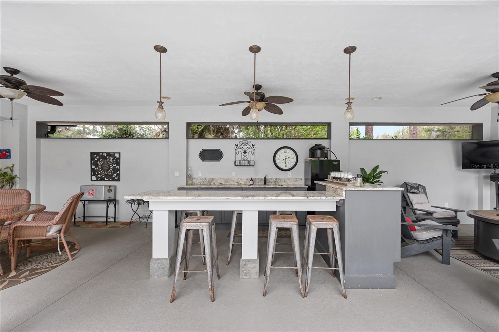 KENWOOD - Residential