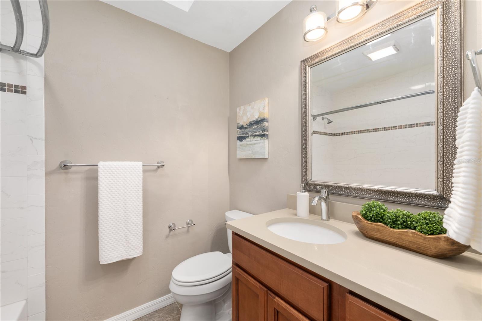 KENWOOD - Residential